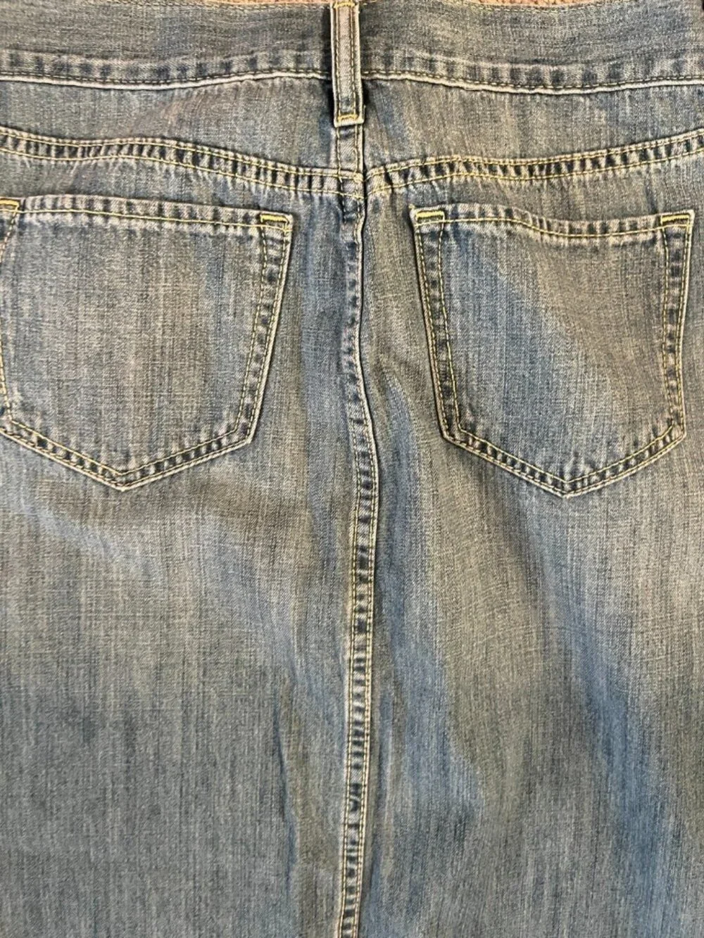 Old Navy Denim Long Skirt Womens Size 0 Medium Wash Front Slit Y2k Western